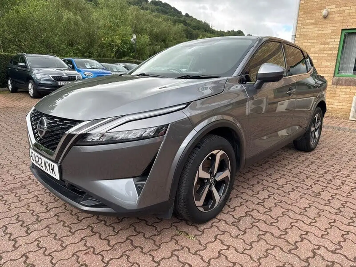 2022-nissan-qashqai-13-dig-t-n-connecta-140ps-big-12