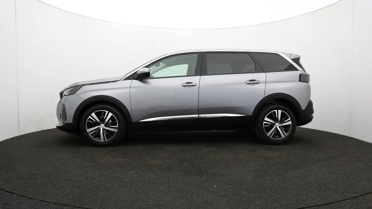 2021-peugeot-5008-suv-15-bluehdi-allure-big-69