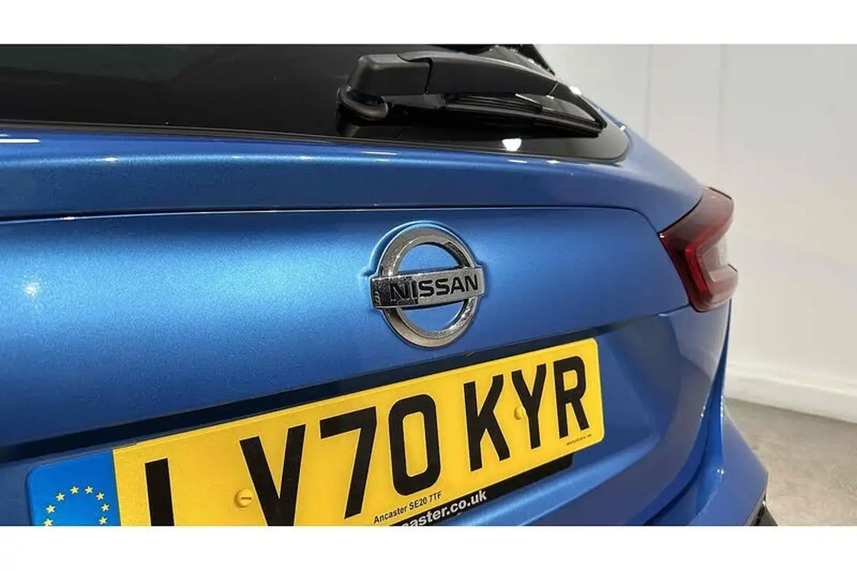 2020-nissan-qashqai-13-dig-t-n-connecta-140ps-big-12