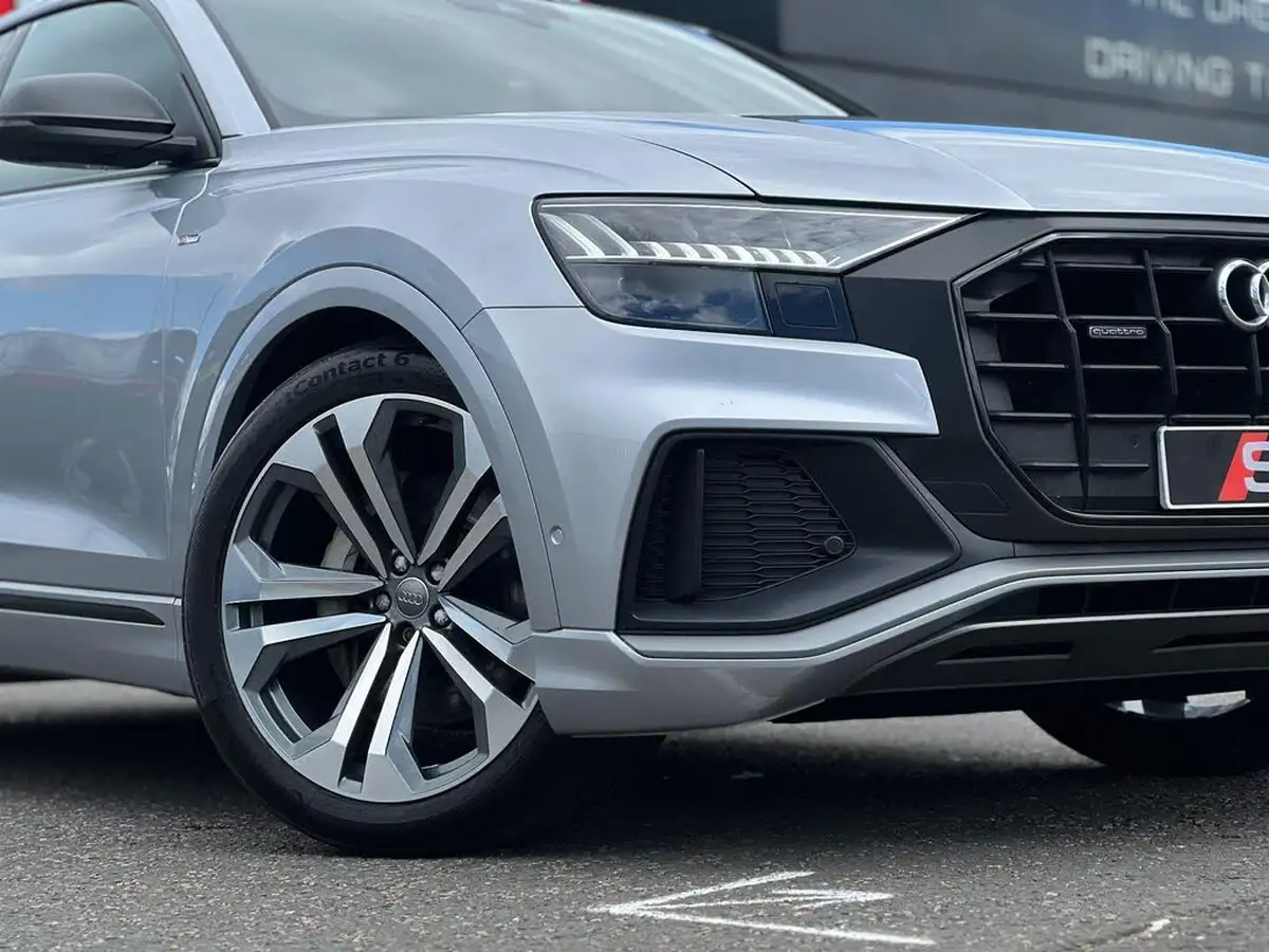 2019-audi-q8-30-50-tdi-s-line-ss-big-24