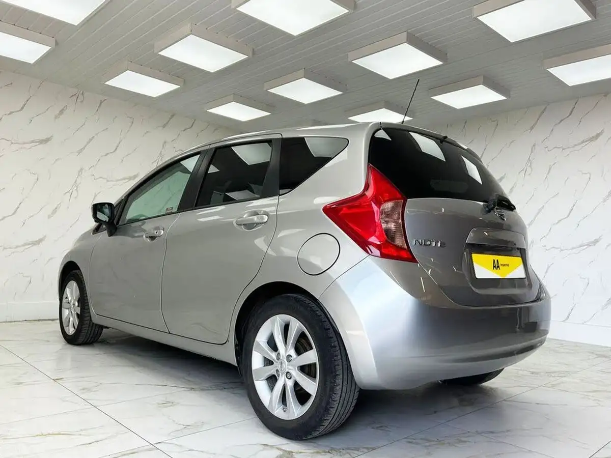 2014-nissan-note-12-tekna-big-6
