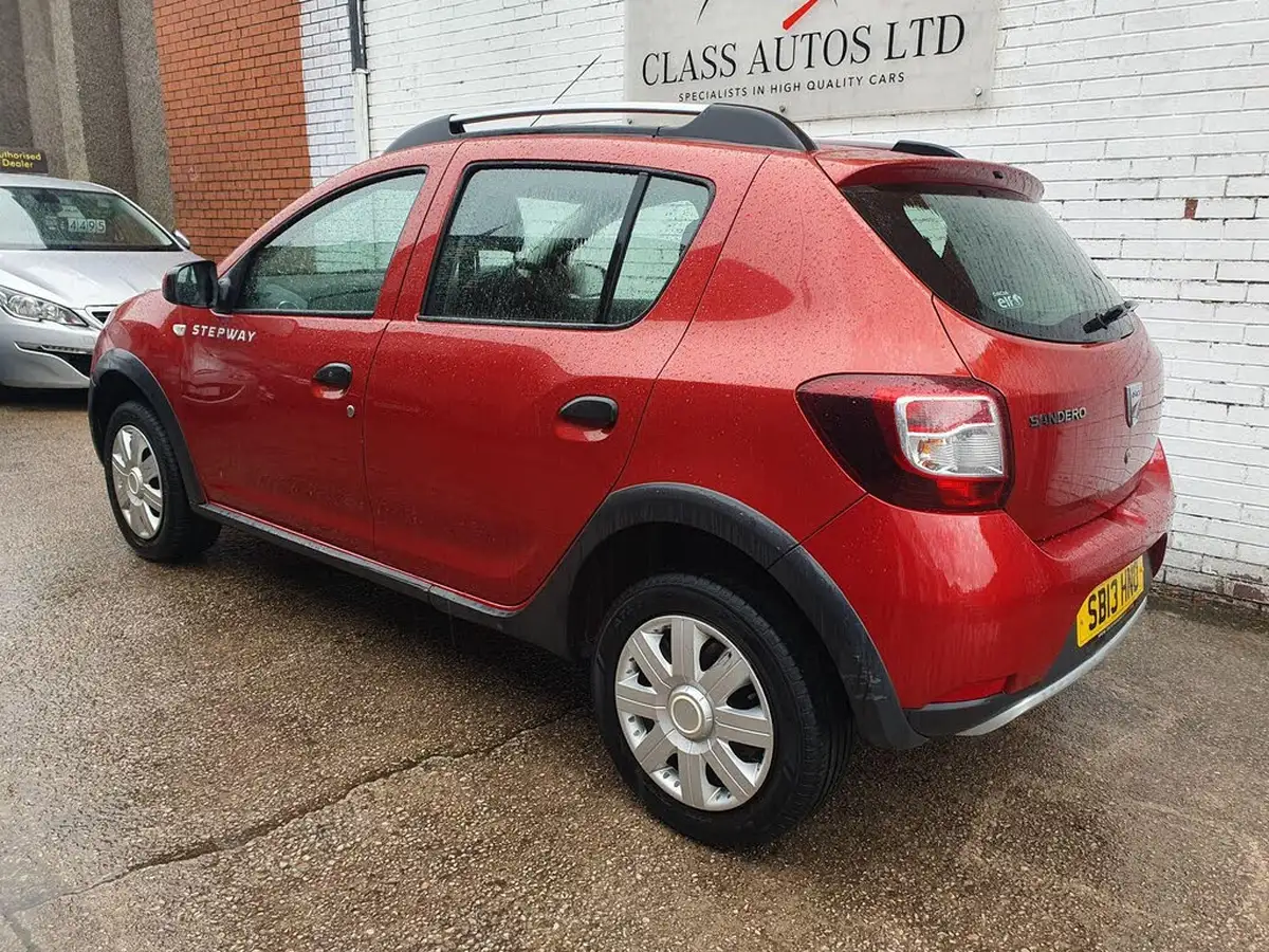 2013-dacia-sandero-stepway-15d-ambiance-big-4