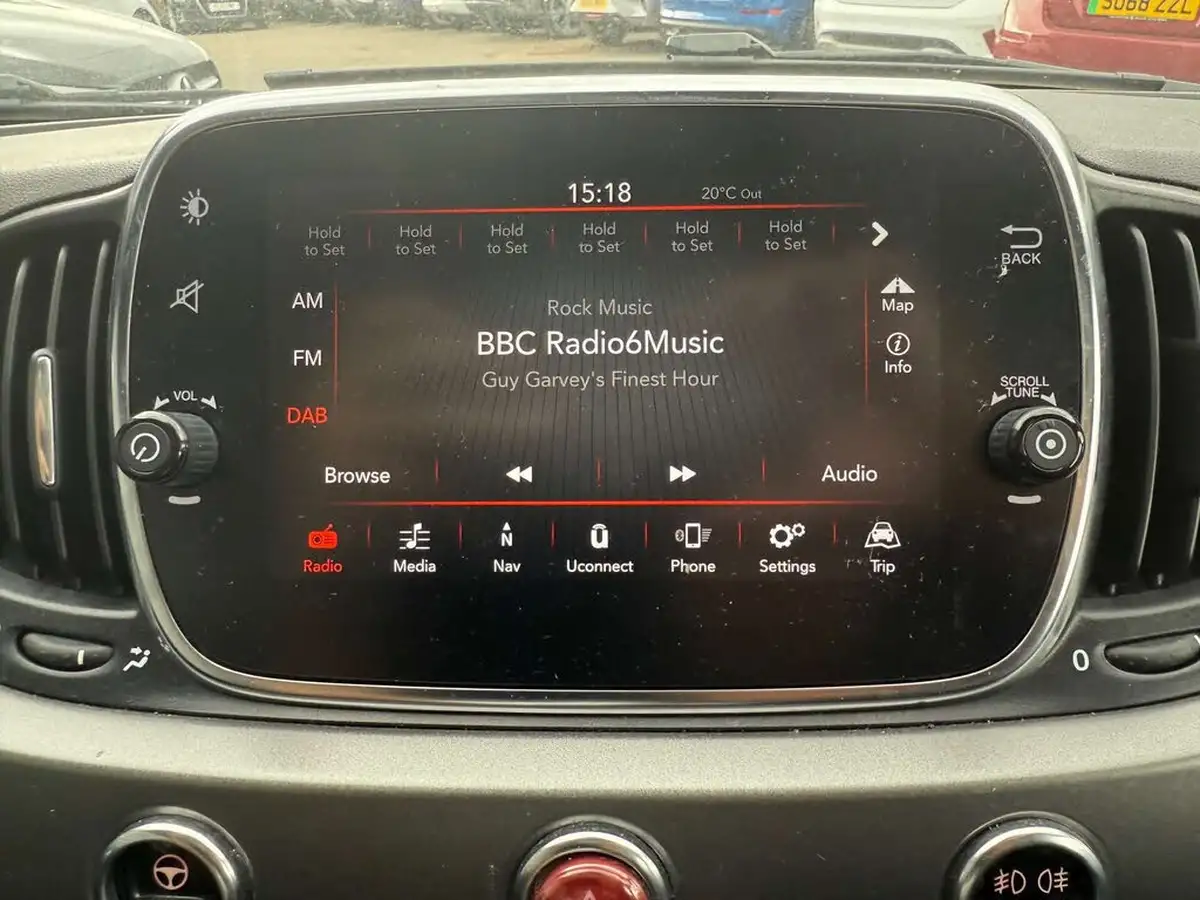 2020-fiat-500-12-rock-star-big-36