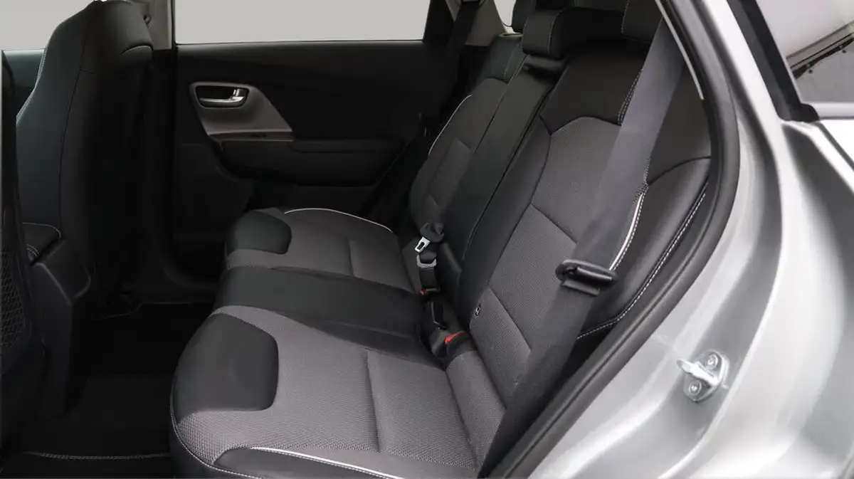 2022-kia-niro-ev-e-2-big-24