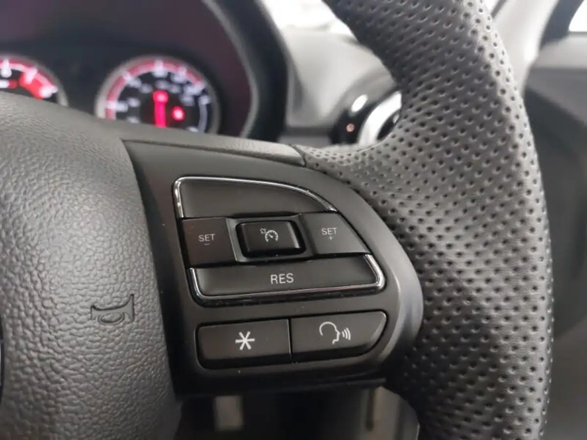 2024-mg-mg3-15-vti-tech-exclusive-nav-big-12