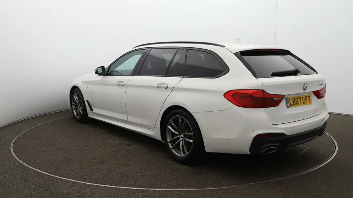 2017-bmw-5-series-20td-520d-m-sport-touring-5d-big-56