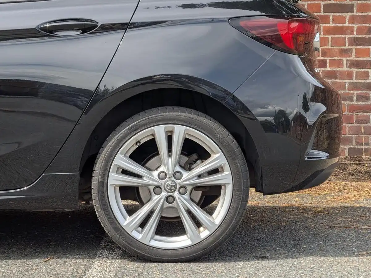 2017-vauxhall-astra-14i-16v-turbo-sri-vx-line-nav-big-58