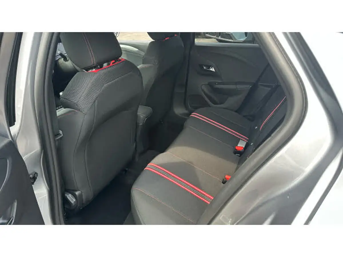 2023-vauxhall-corsa-12i-gs-big-15