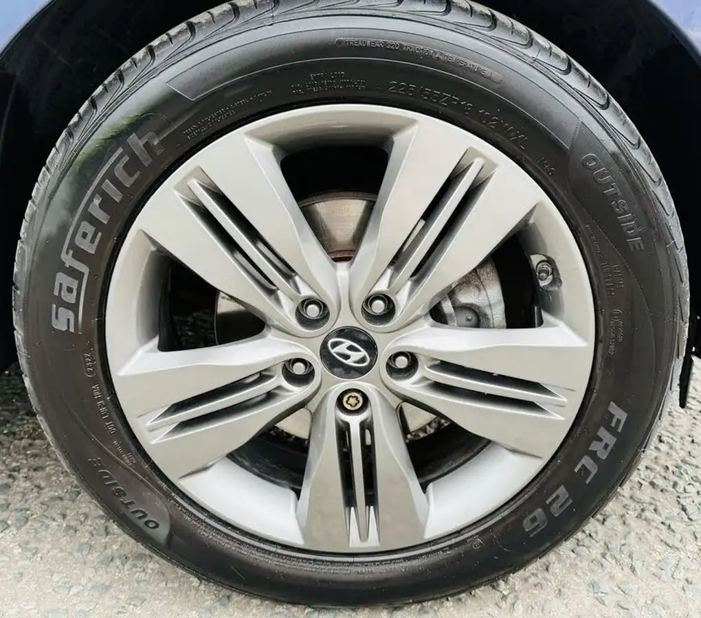 2014-hyundai-ix35-20td-premium-auto-big-23