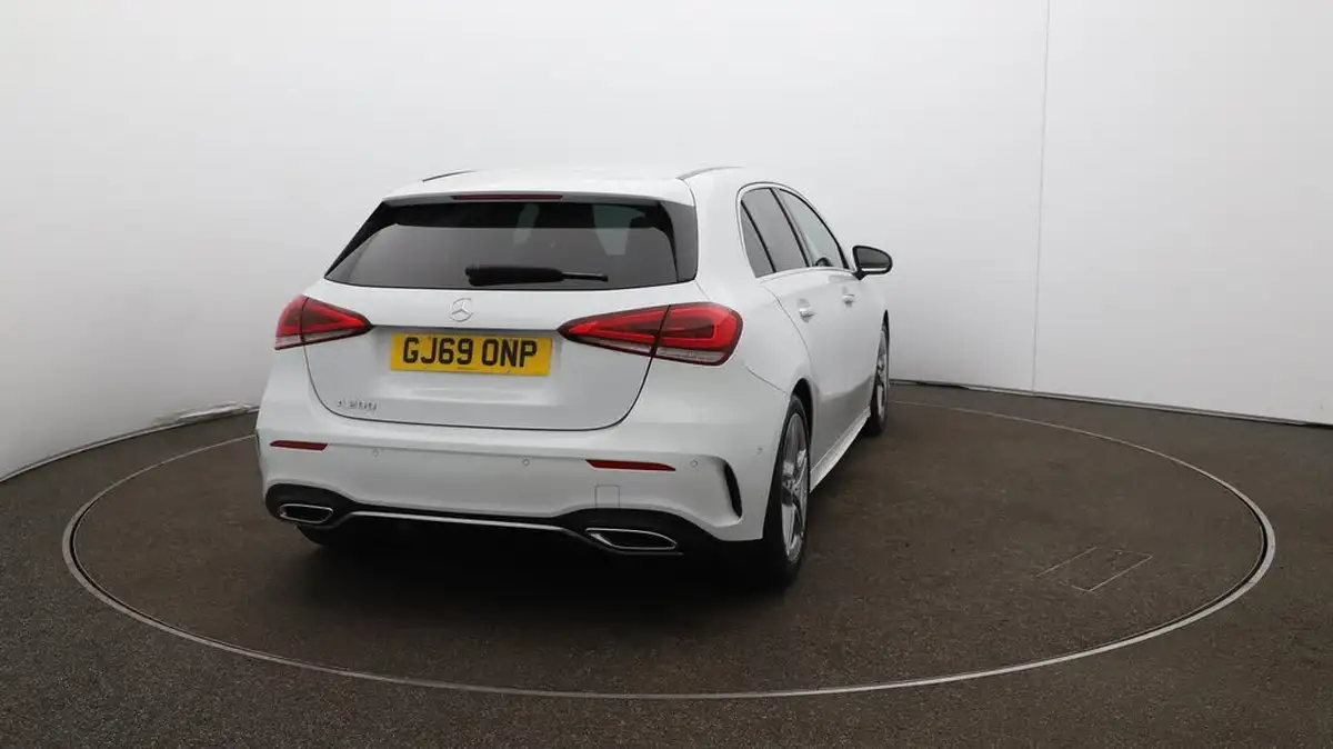 2019-mercedes-benz-a-class-13-a200-amg-line-premium-hatchback-5d-big-47