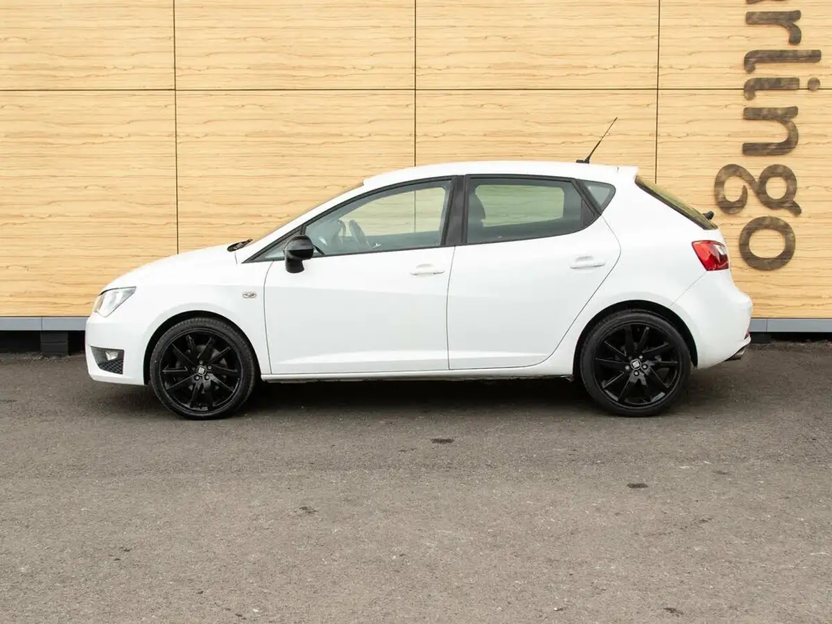 2017-seat-ibiza-12-tsi-fr-technology-110ps-hatchback-5d-big-12