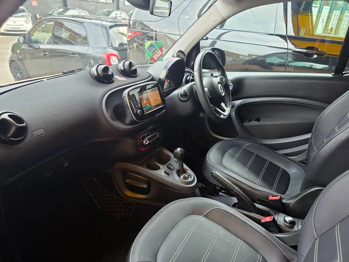 2017-smart-fortwo-09-prime-sport-90bhp-premiumss-coupe-twinamic-big-21