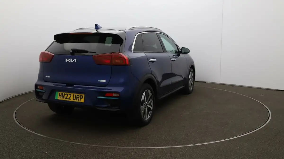 2022-kia-niro-ev-e-3-big-47