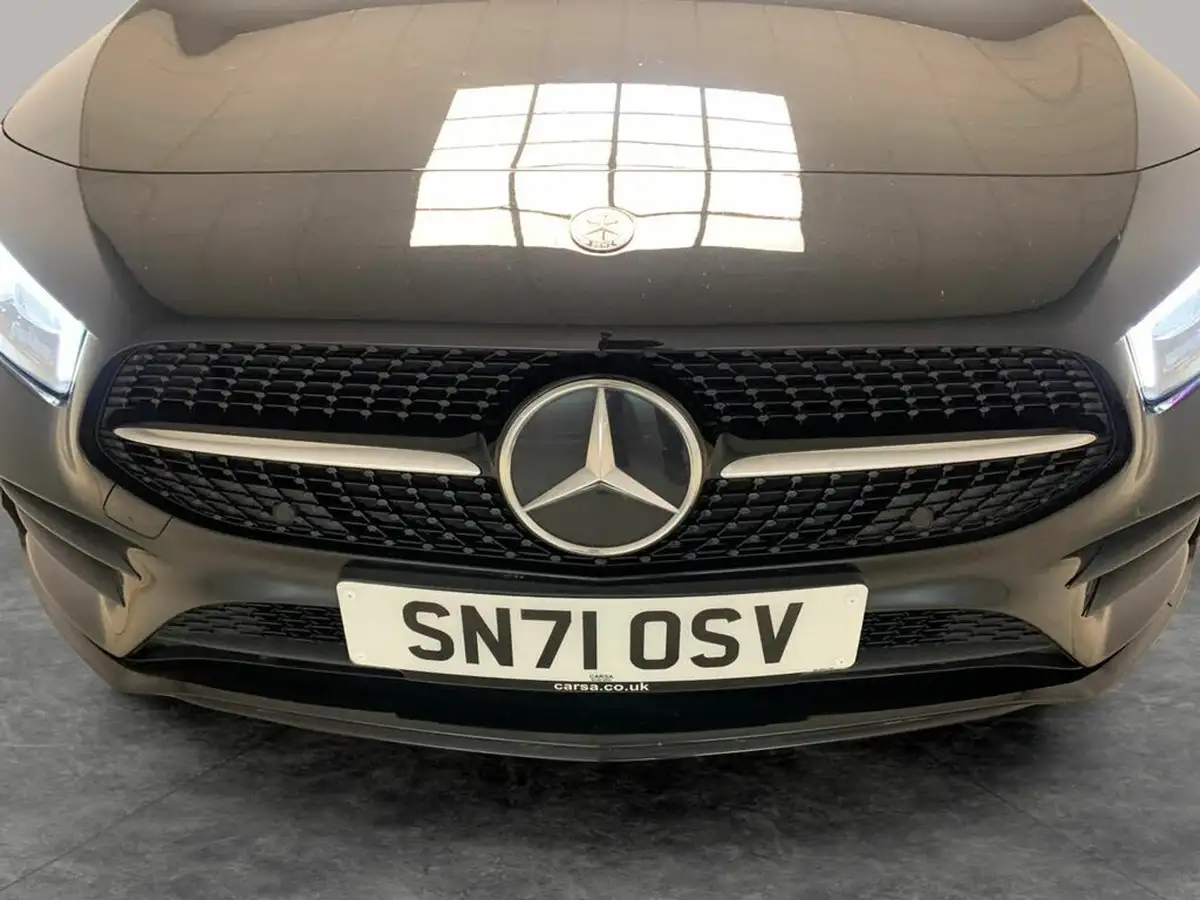 2021-mercedes-benz-a-class-20d-a180d-amg-line-executive-edition-hatchback-5d-big-17