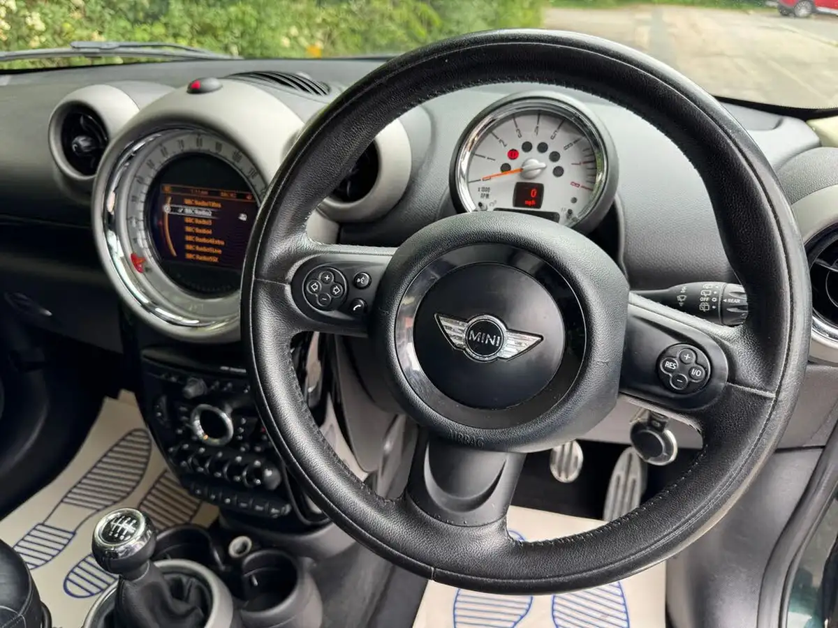 2011-mini-countryman-16-cooper-s-190bhp-all4-big-4
