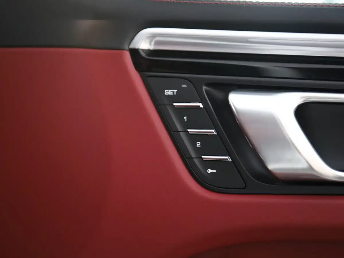 2023-porsche-macan-29-v6-s-big-18