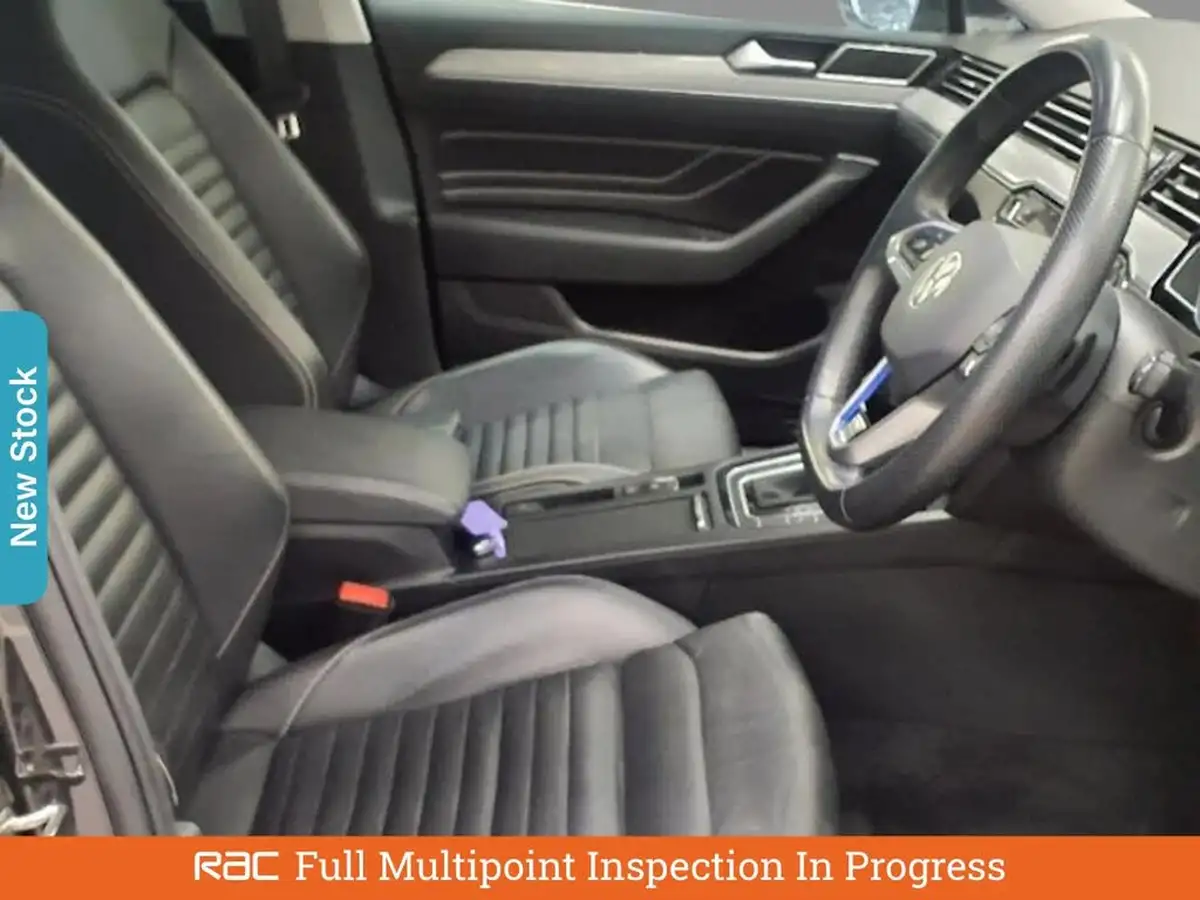 2020-volkswagen-passat-14-tsi-gte-estate-5d-big-2