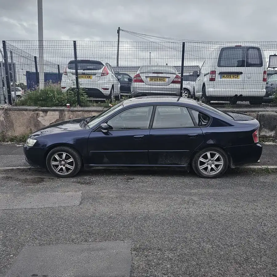 2005-subaru-legacy-20-saloon-4d-auto-big-2