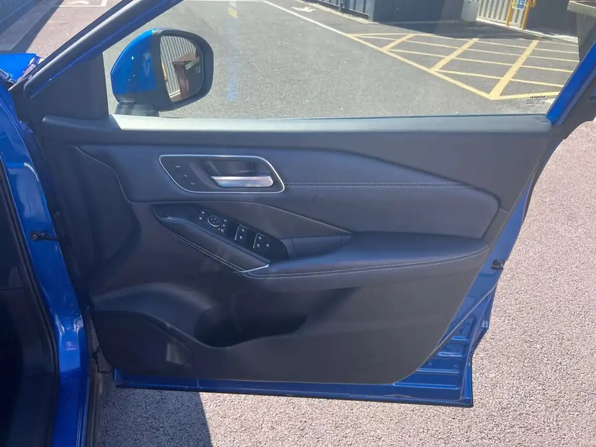 2021-nissan-qashqai-13-dig-t-tekna-xtronic-big-16