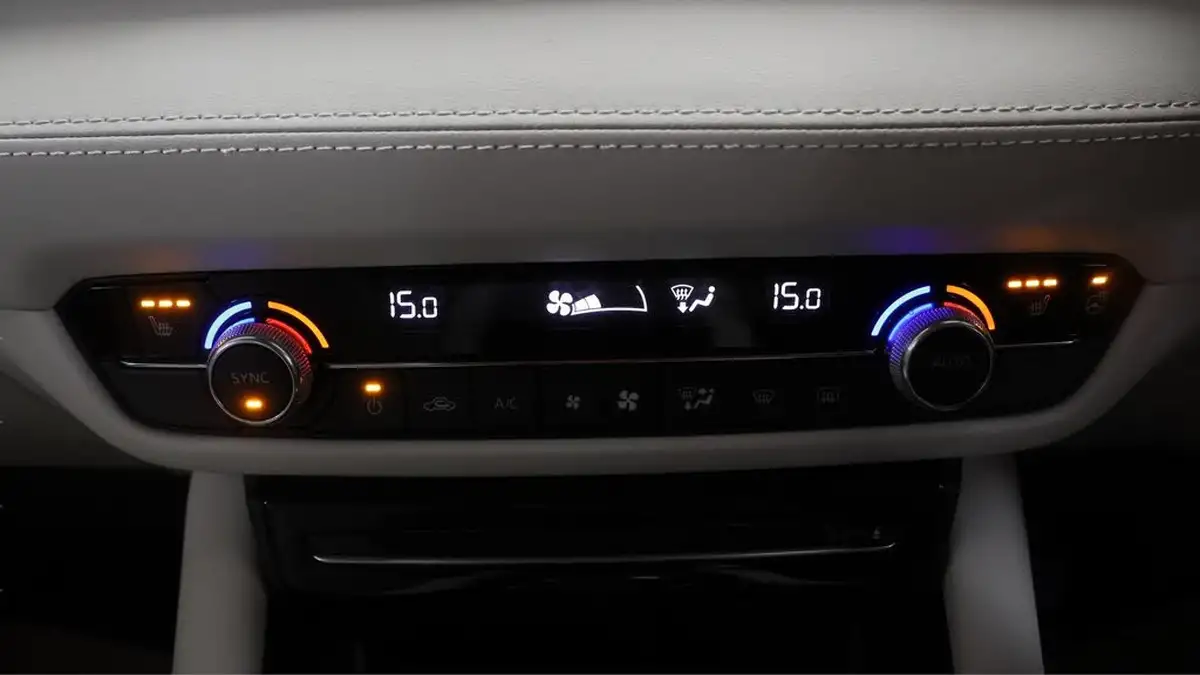 2018-mazda-mazda6-20-skyactiv-g-sport-nav-saloon-4d-big-16