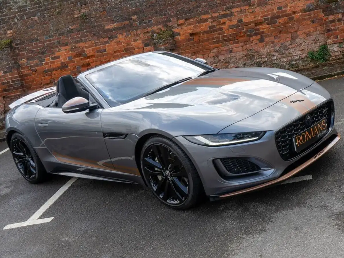 2024-jaguar-f-type-20-p300-r-dynamic-convertible-big-17