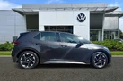 2020-volkswagen-id3-e-life-small-3