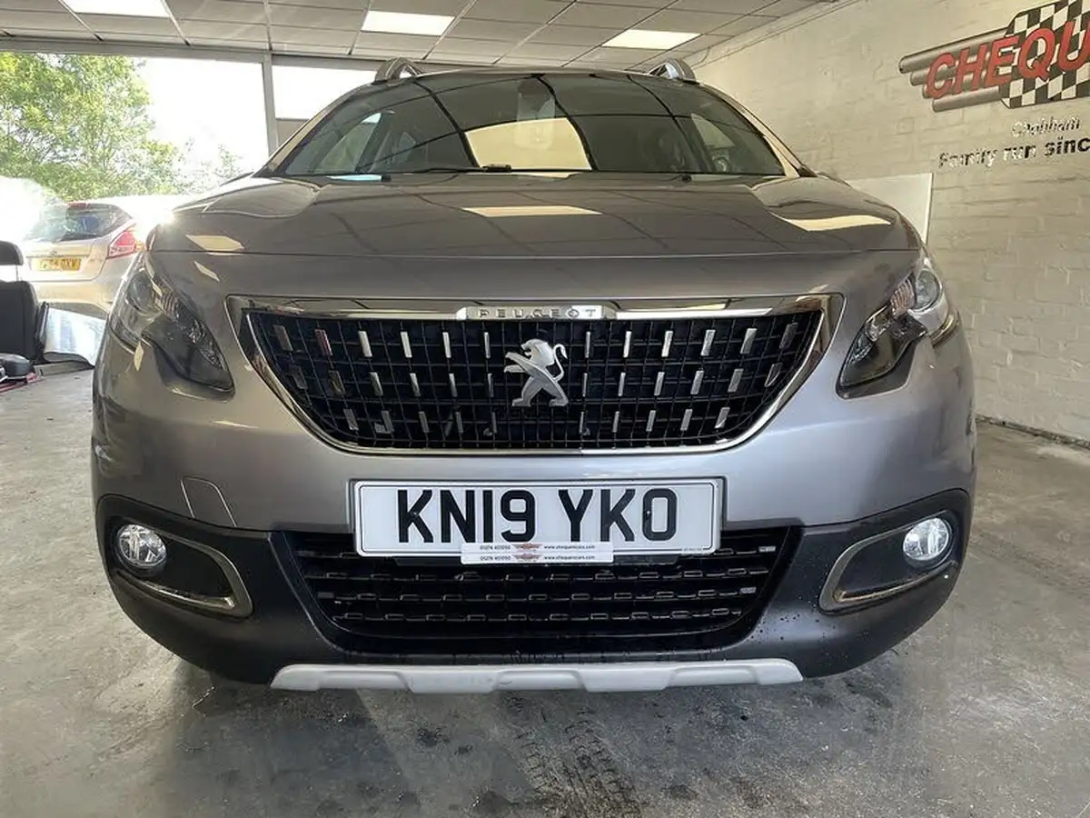 2019-peugeot-2008-suv-12-puretech-allure-82bhp-big-5
