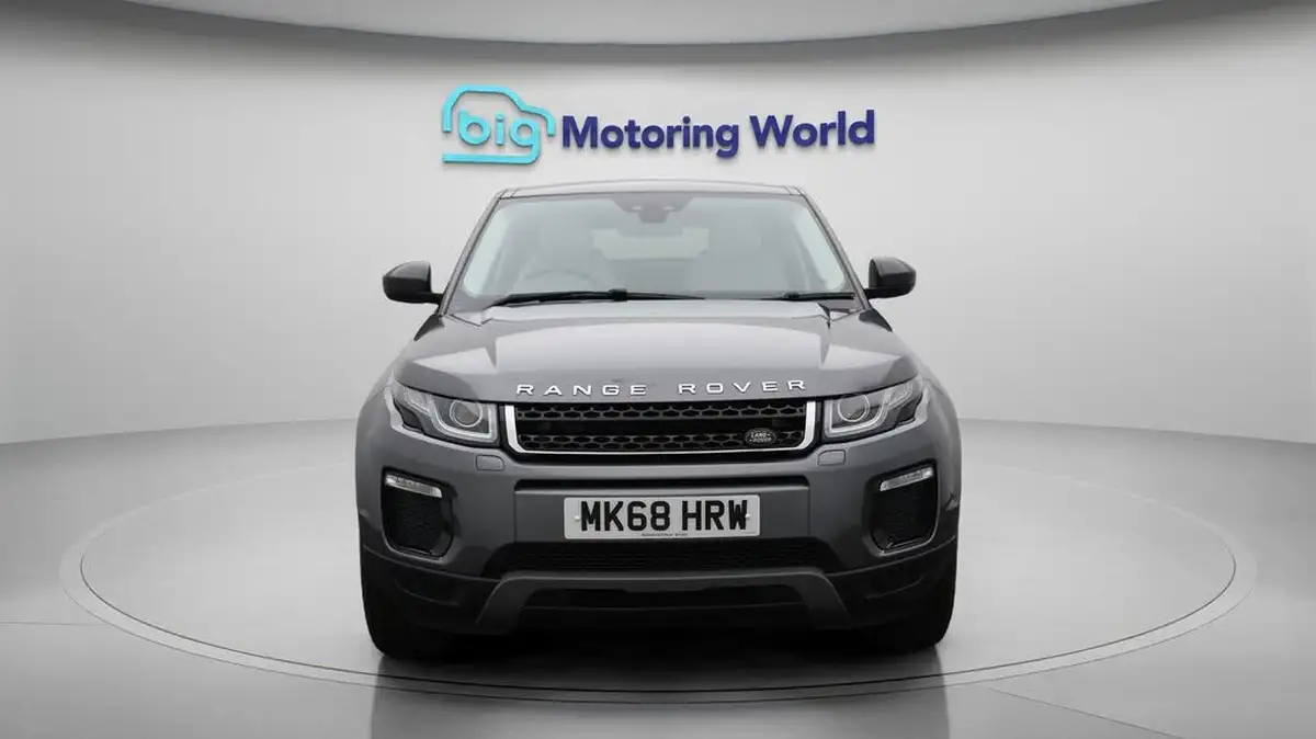 2018-land-rover-range-rover-evoque-20td4-se-tech-hatchback-5d-auto-big-2