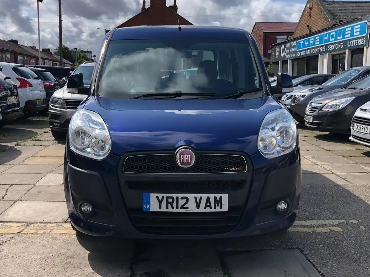 2012-fiat-doblo-16td-eleganza-16-16v-multijet-105bhp-7seat-1590cc-big-1