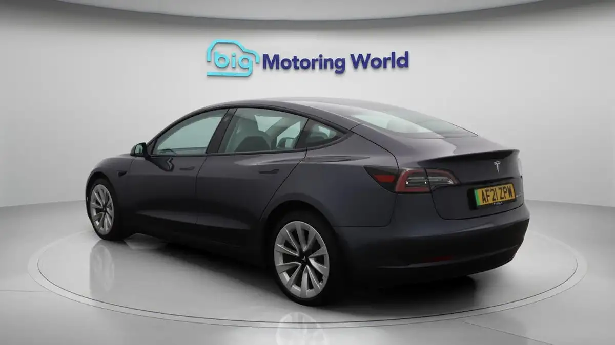 2021-tesla-model-3-e-long-range-4x4-big-5