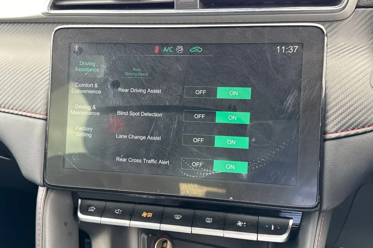 2024-mg-zs-suv-15-vti-tech-exclusive-big-41