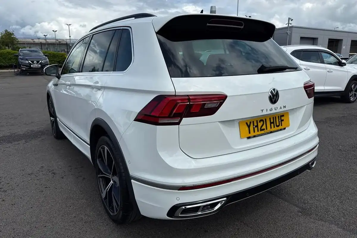2021-volkswagen-tiguan-15-tsi-r-line-big-15