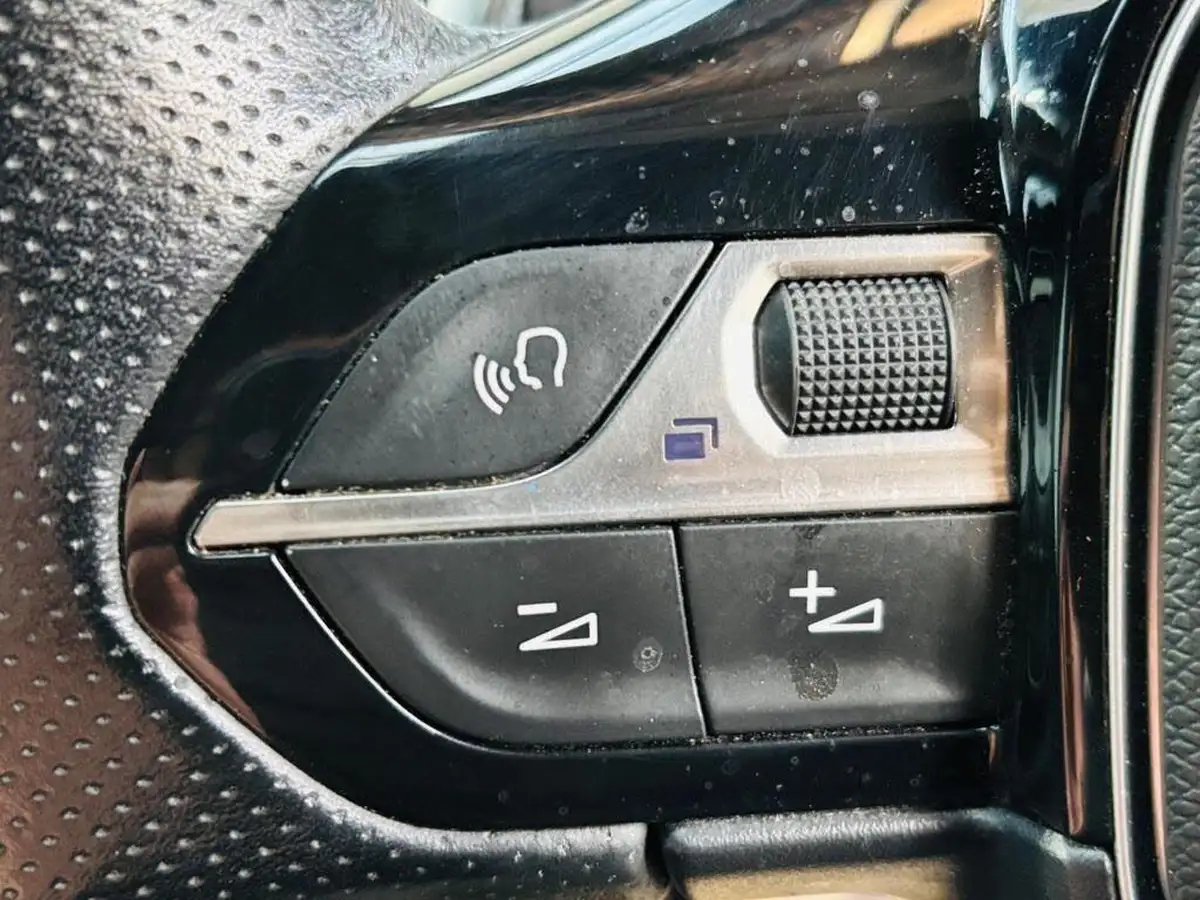 2018-peugeot-3008-suv-15-bluehdi-gt-line-eat8-big-24