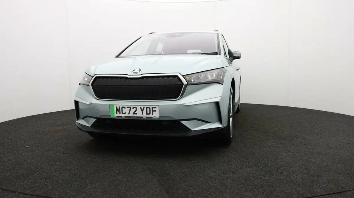 2023-skoda-enyaq-e-60-big-76