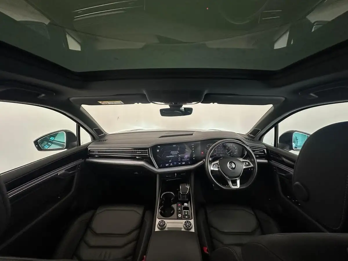 2020-volkswagen-touareg-30tdi-black-edition-286ps-big-21