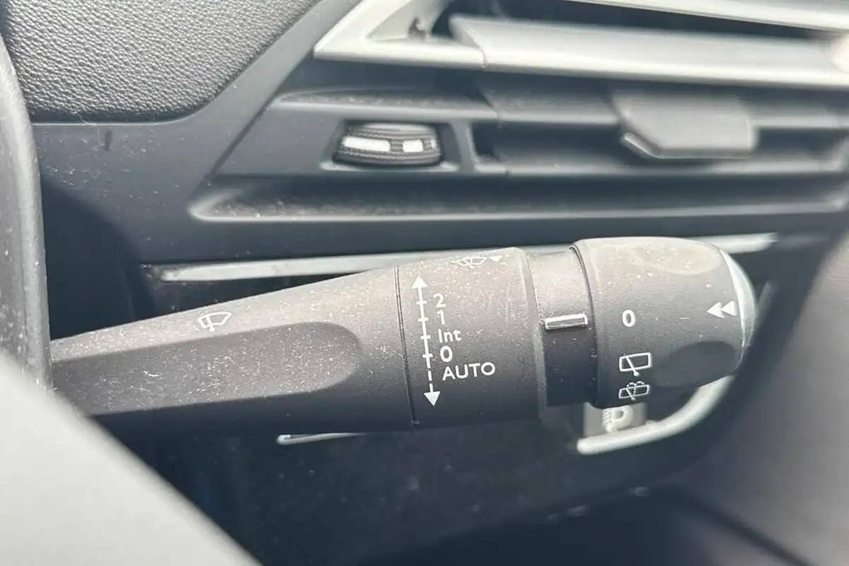 2019-citroen-grand-c4-spacetourer-12-puretech-feel-big-20