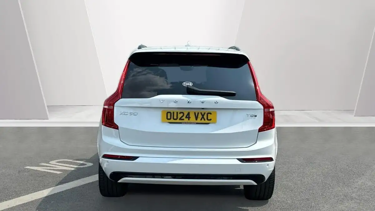 2024-volvo-xc90-20-t8-ultra-dark-big-6