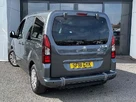 2018-peugeot-partner-small-18