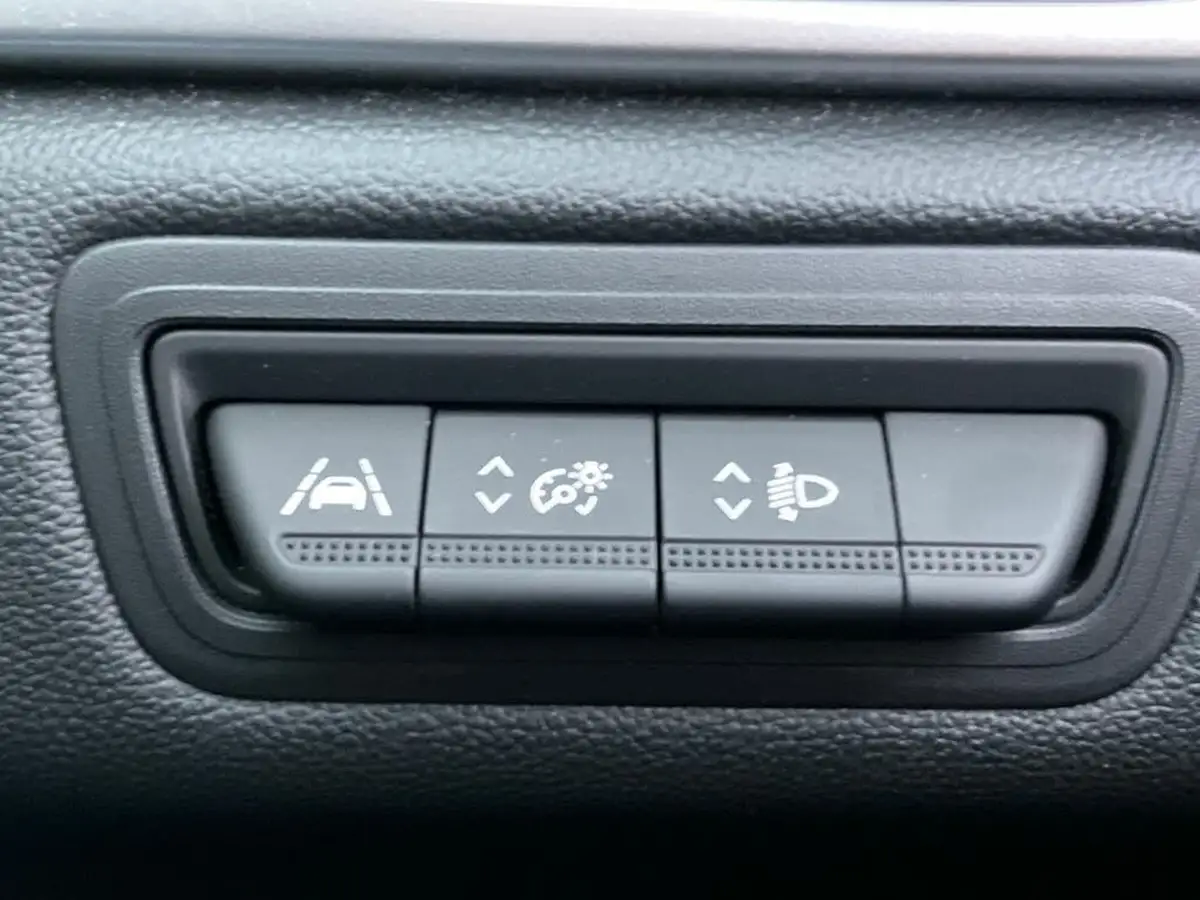 2021-renault-captur-10-tce-s-edition-90ps-big-42