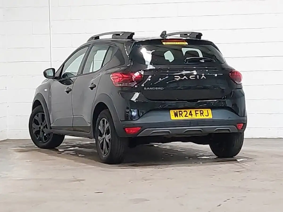 2024-dacia-sandero-stepway-10-tce-extreme-90bhp-big-1