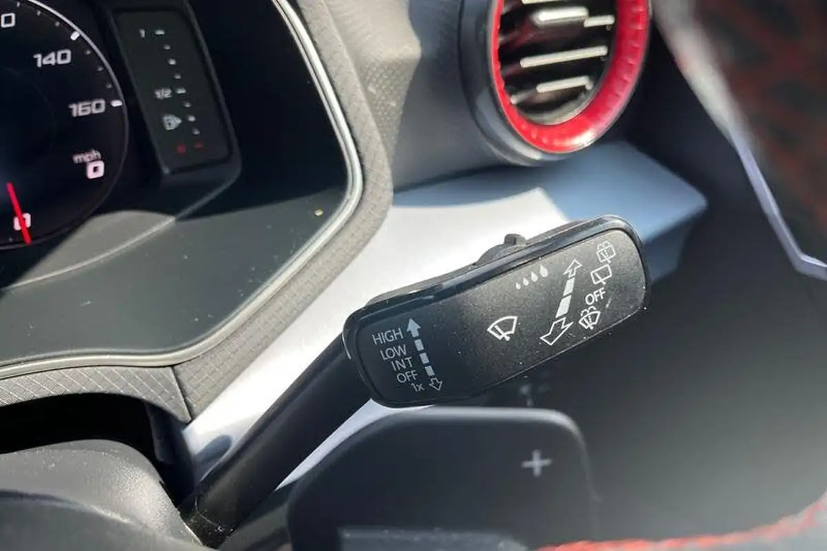 2022-seat-arona-10-tsi-fr-sport-dsg-big-14
