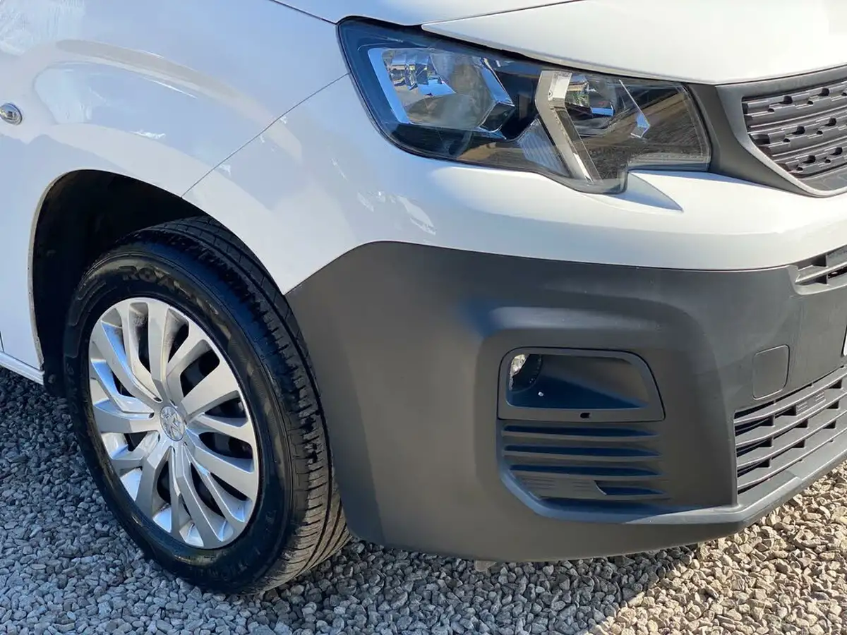2021-peugeot-partner-15-bluehdi-1000-professional-100ps-eu6dt-panel-big-21