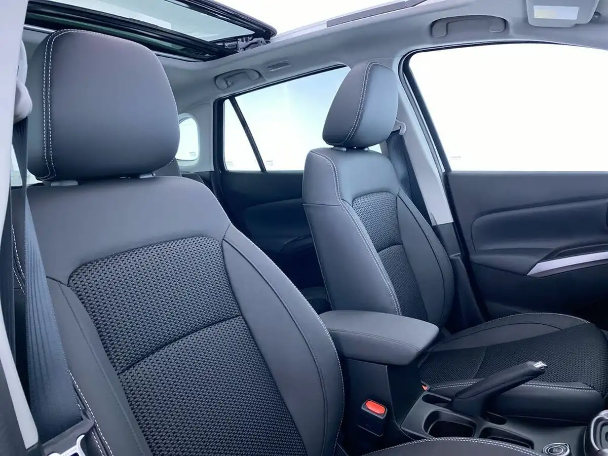 2024-suzuki-s-cross-14-boosterjet-ultra-allgrip-big-13