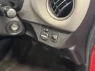 2016-toyota-yaris-10-vvt-i-icon-tss-5d-small-13