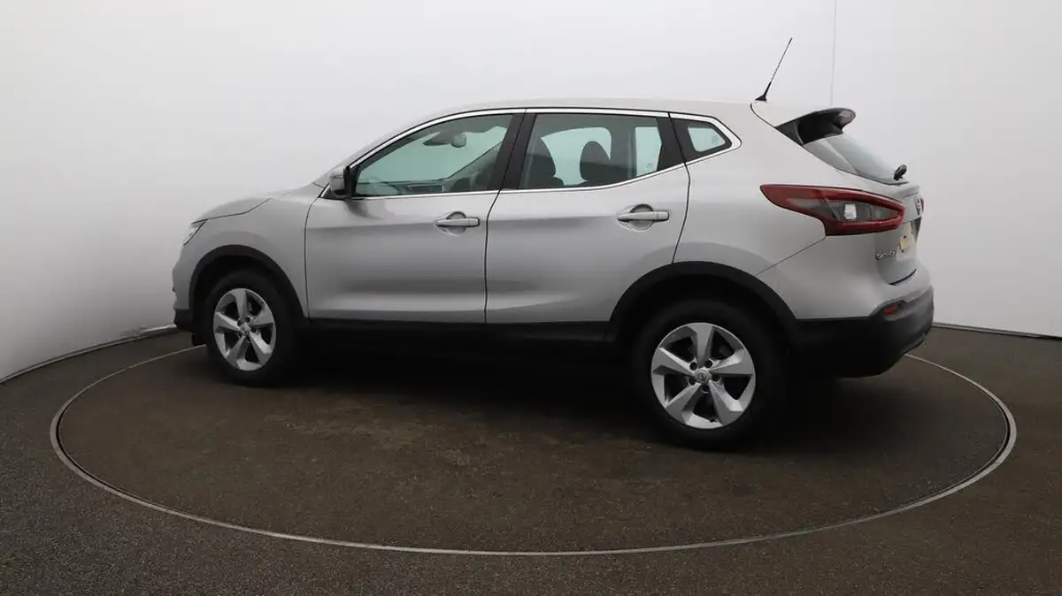 2018-nissan-qashqai-12-dig-t-acenta-big-45