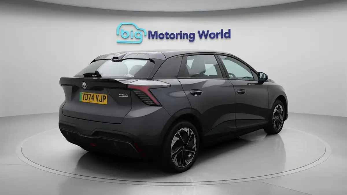 2024-mg-mg4-e-se-ev-203ps-long-big-7