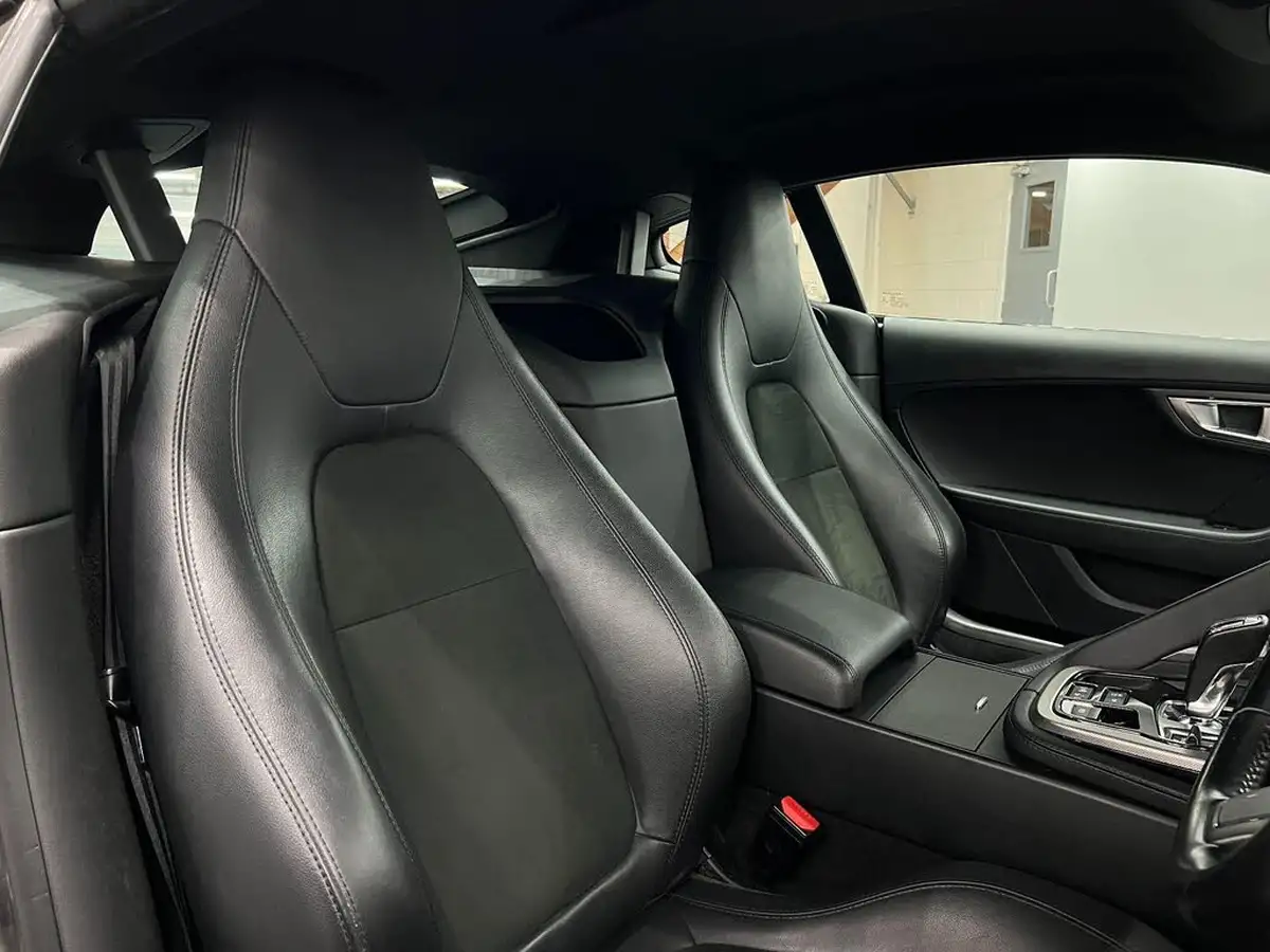 2017-jaguar-f-type-30-v6-sc-coupe-auto-big-35