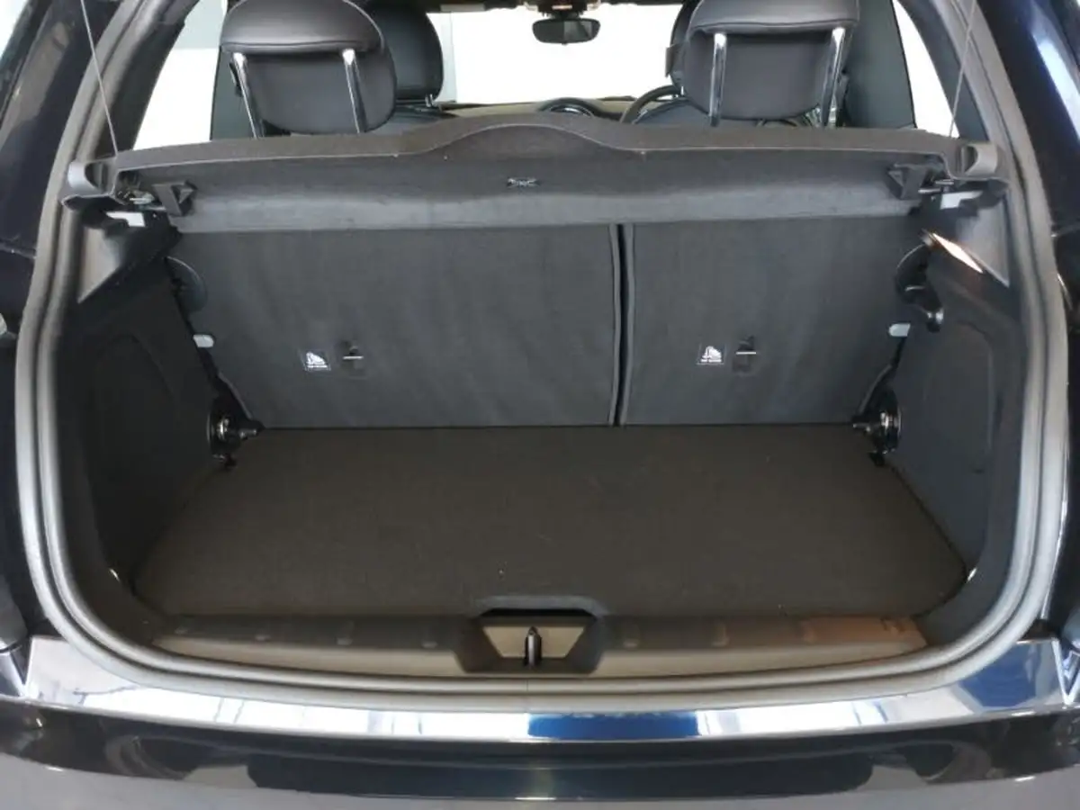 2021-mini-cooper-15-cooper-exclusive-hatchback-3d-big-12