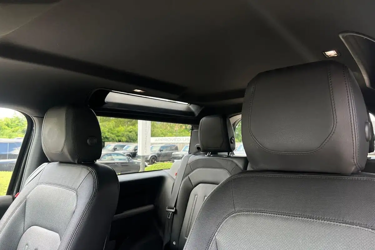 2021-land-rover-90-defender-30-d250-x-dynamic-se-big-37