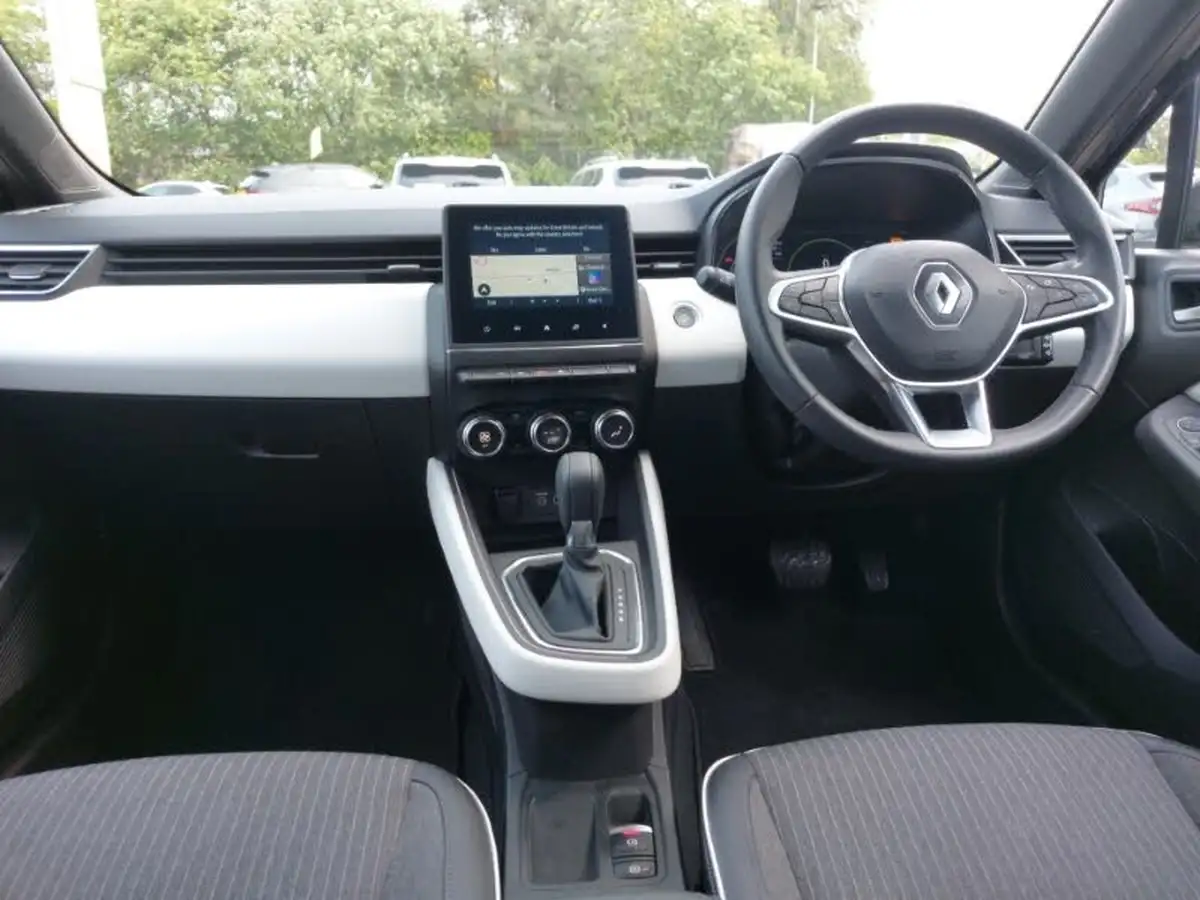 2023-renault-clio-16-techno-big-2
